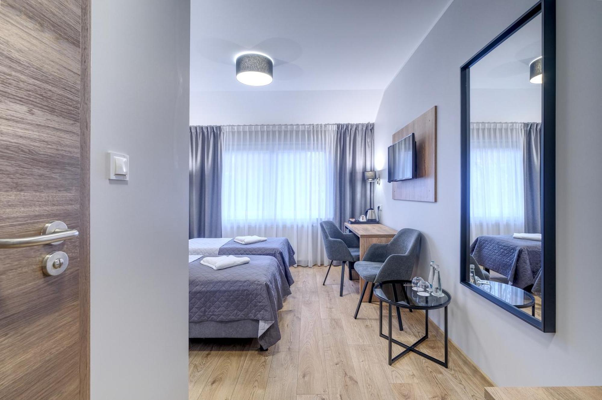 Lawendowy Dwor Bed & Breakfast Pszczolki Luaran gambar