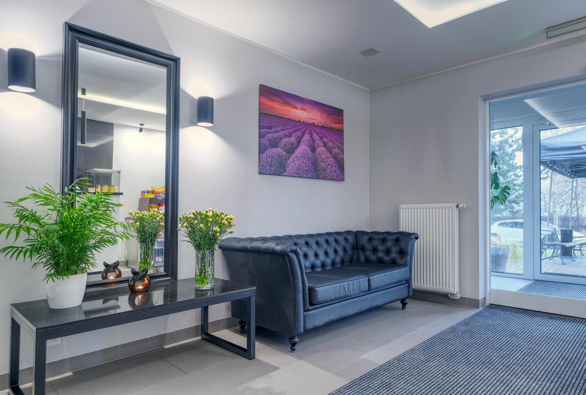 Lawendowy Dwor Bed & Breakfast Pszczolki Luaran gambar
