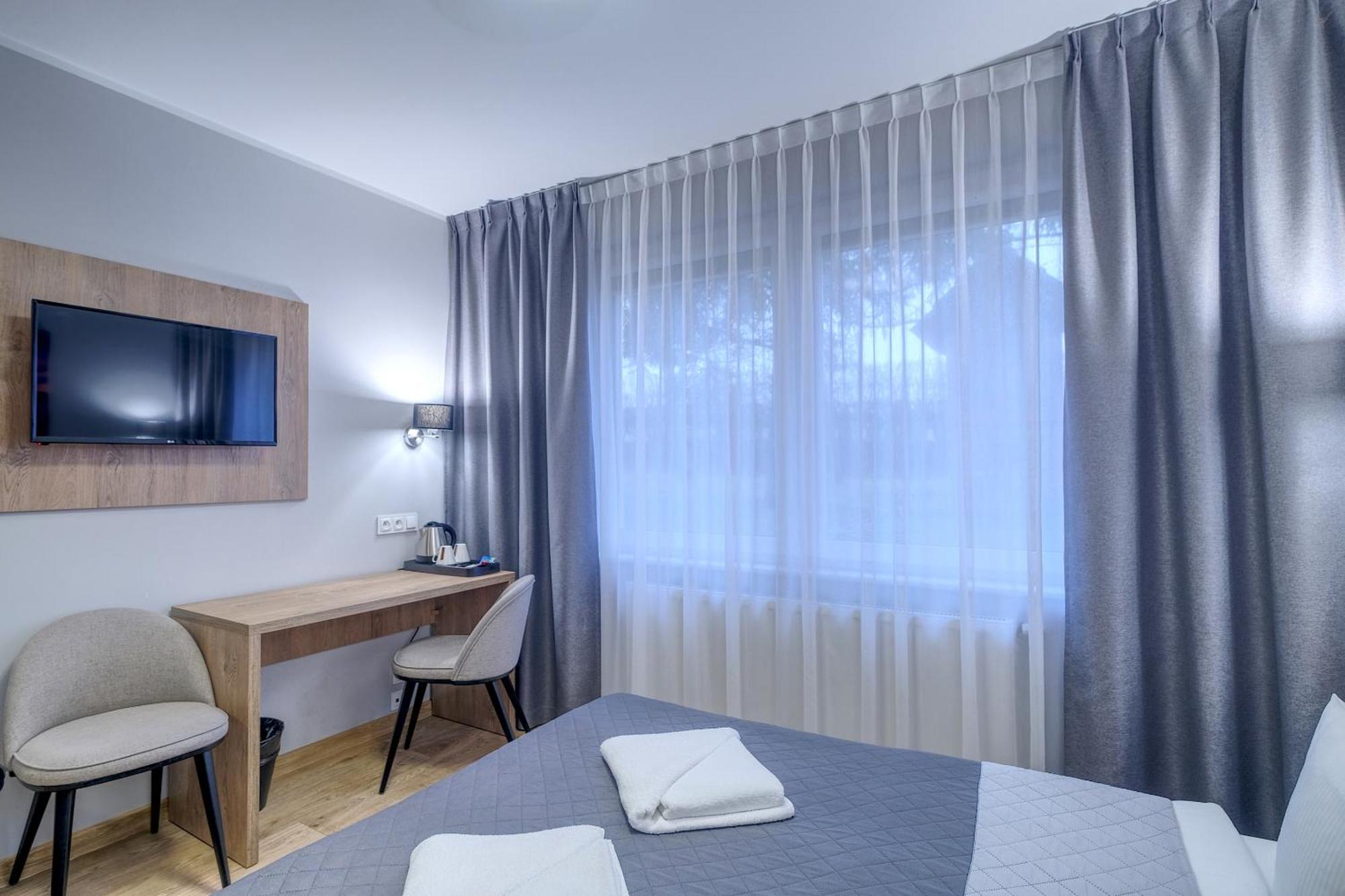 Lawendowy Dwor Bed & Breakfast Pszczolki Luaran gambar